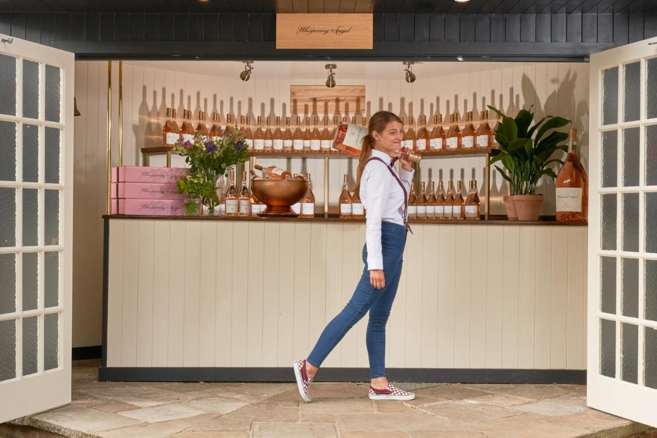 The Mitre, Hampton Court Hotel Kingston upon Thames  Eksteriør billede The Aromatherapy Company